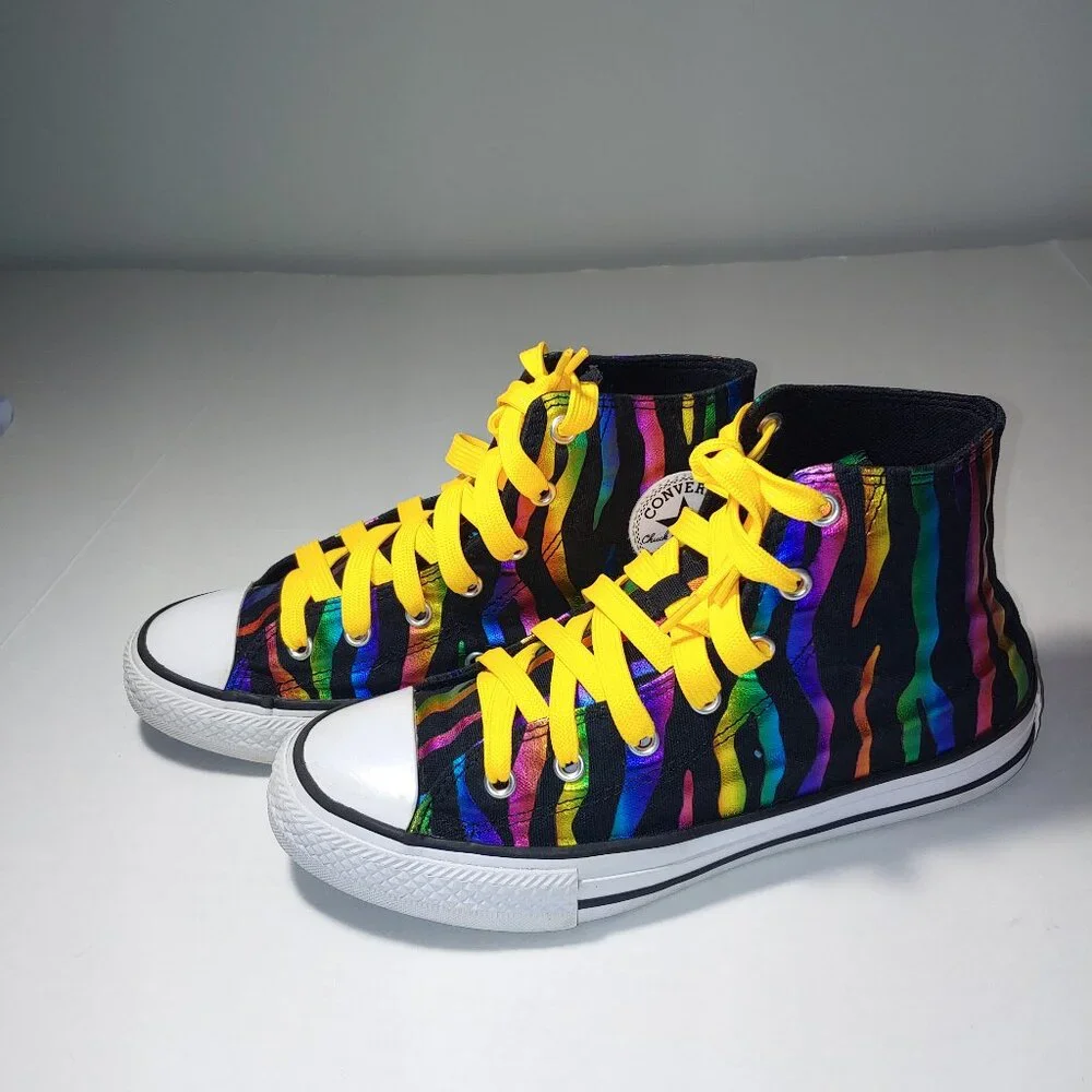 Converse Chuck Taylor Archive Zebra Canvas High Top Size 5.5 Junior/Unis…
